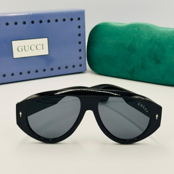 GUCCI მზის სათვალე 2500