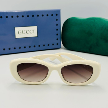 GUCCI მზის სათვალე 2499
