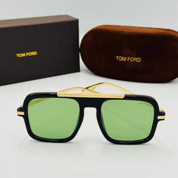 TOM FORD მზის სათვალე 2407