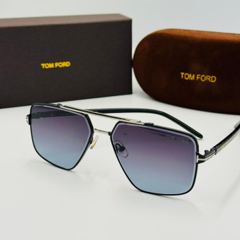TOM FORD მზის სათვალე 2413