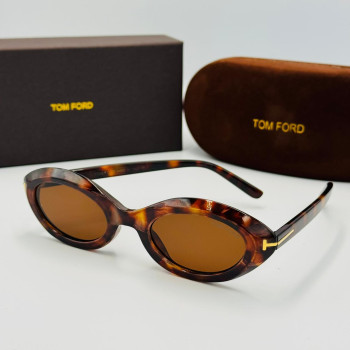 TOM FORD მზის სათვალე 2437