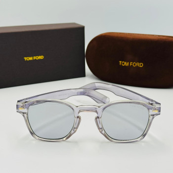 TOM FORD მზის სათვალე 2435