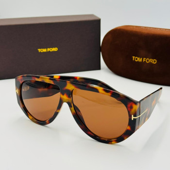 TOM FORD მზის სათვალე 2449