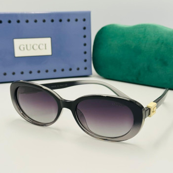 GUCCI მზის სათვალე 2490