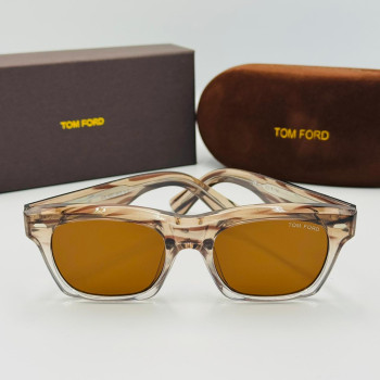 TOM FORD მზის სათვალე 2418