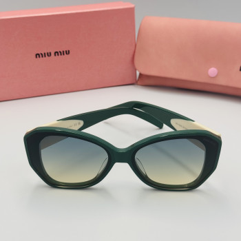 MIU MIU მზის სათვალე 2066