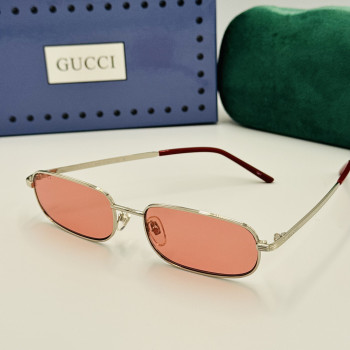 GUCCI მზის სათვალე 2076