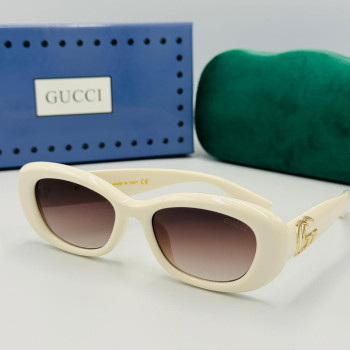 GUCCI მზის სათვალე 2499