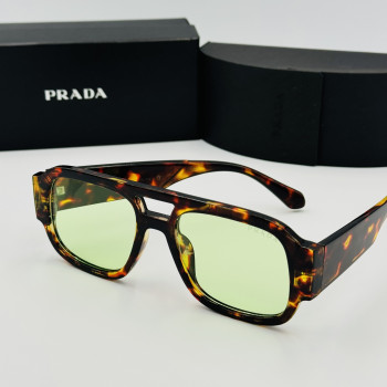 PRADA მზის სათვალე 2130