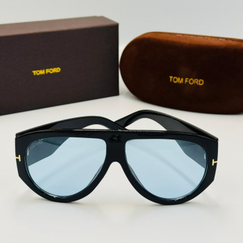 TOM FORD მზის სათვალე 2450