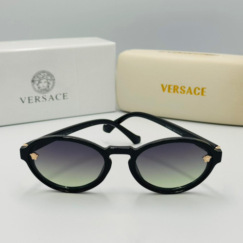 VERSACE მზის სათვალე 2451