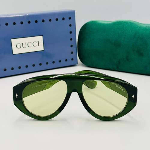 GUCCI მზის სათვალე 2494