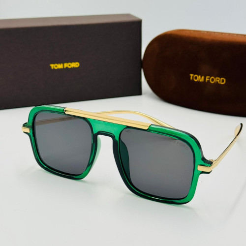 TOM FORD მზის სათვალე 2411