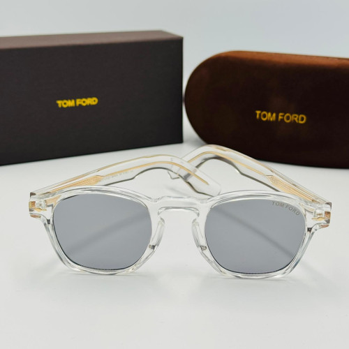 TOM FORD მზის სათვალე 2438
