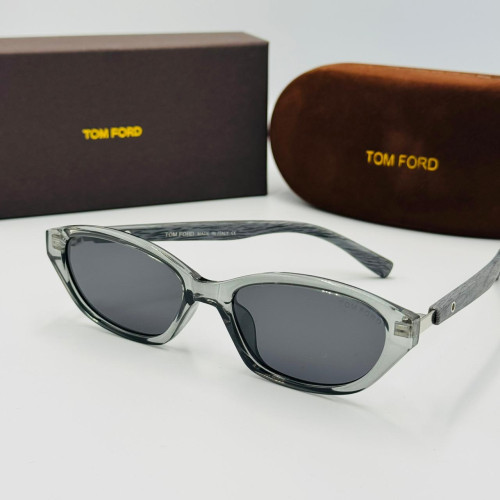 TOM FORD მზის სათვალე 2430