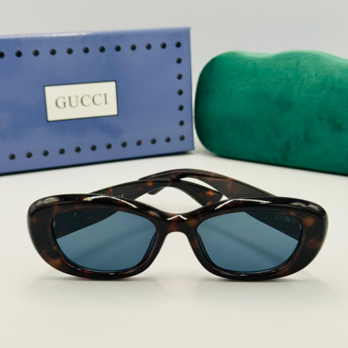 GUCCI მზის სათვალე 2498