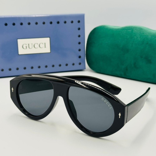 GUCCI მზის სათვალე 2500