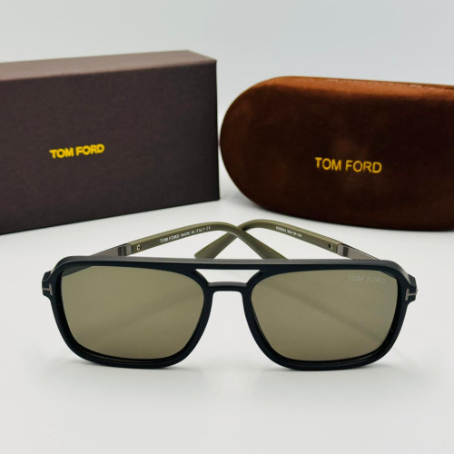 TOM FORD მზის სათვალე 2448