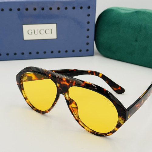 GUCCI მზის სათვალე 2146