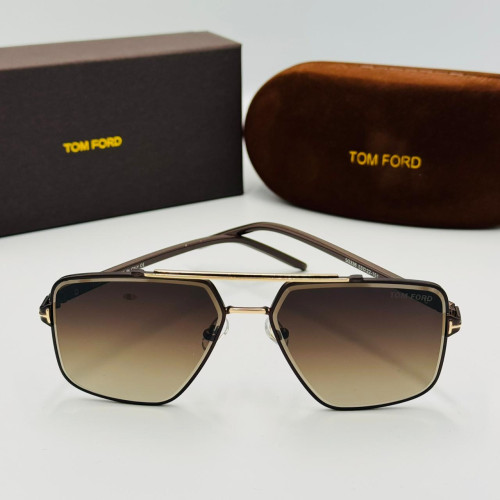 TOM FORD მზის სათვალე 2412