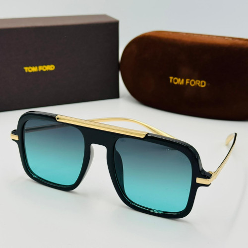 TOM FORD მზის სათვალე 2409