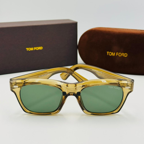 TOM FORD მზის სათვალე 2417