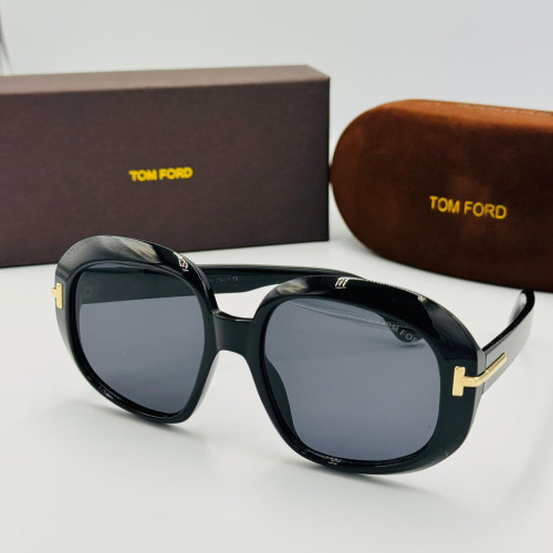 TOM FORD მზის სათვალე 2446