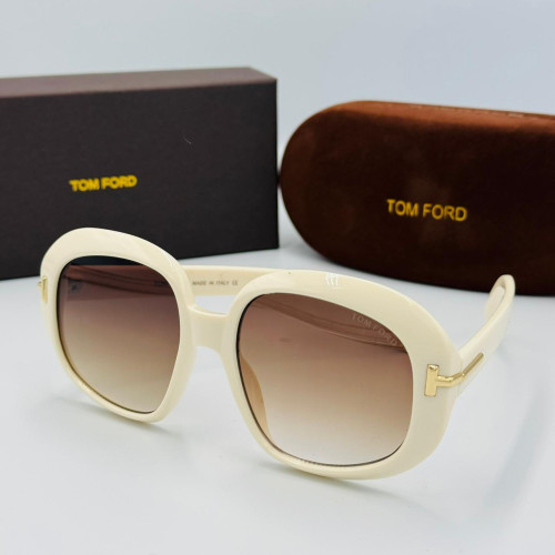 TOM FORD მზის სათვალე 2445