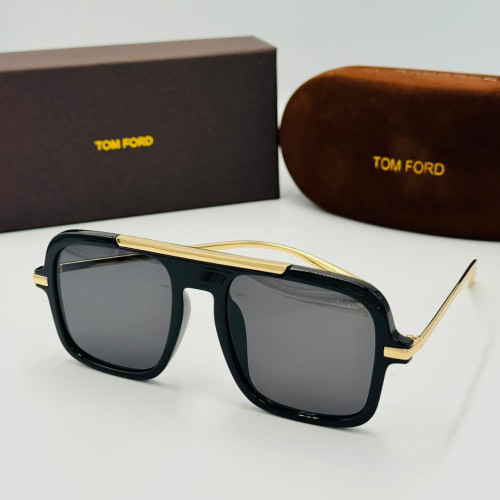 TOM FORD მზის სათვალე 2410